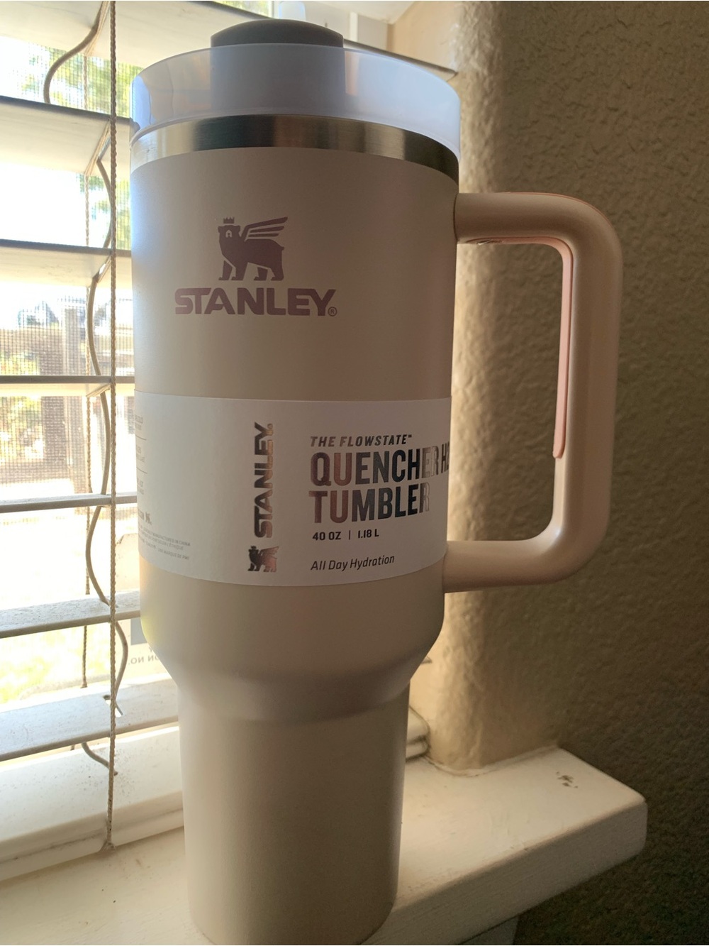 Stanley 40 oz Stainless Steel H2.0
FlowState Quencher Tumbler